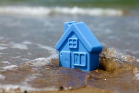 Flood insurance tips for your home or business regarding adding flood insurance to your homeowners insurance or business insurance policy.