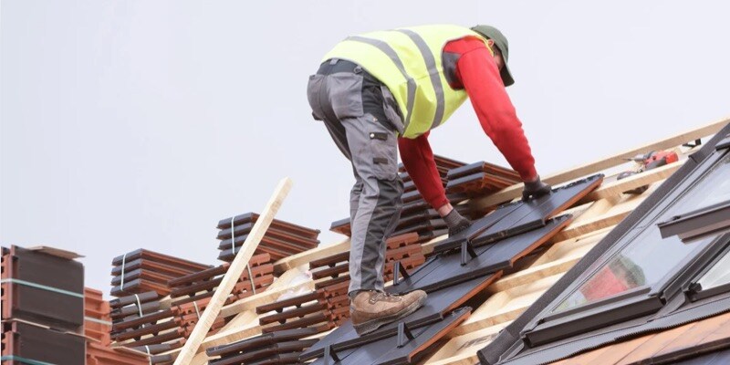 Contact us for ways to save on contractor insurance in Philadelphia, Lancaster, Pittsburgh, Erie, Allentown, Reading, Harrisburg, and throughout PA.