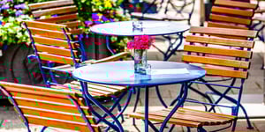 Outdoor dining tips to help restaurants saver on insurance in Philadelphia, Berks County, Pittsburgh, Erie, Harrisburg, PA and far beyond.