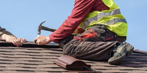 Save on Roofer Contractor Insurance by Improving Roofer Safety